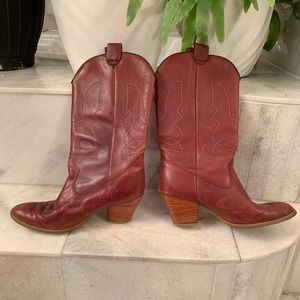 Heeled vintage cowboy boots, oxblood red